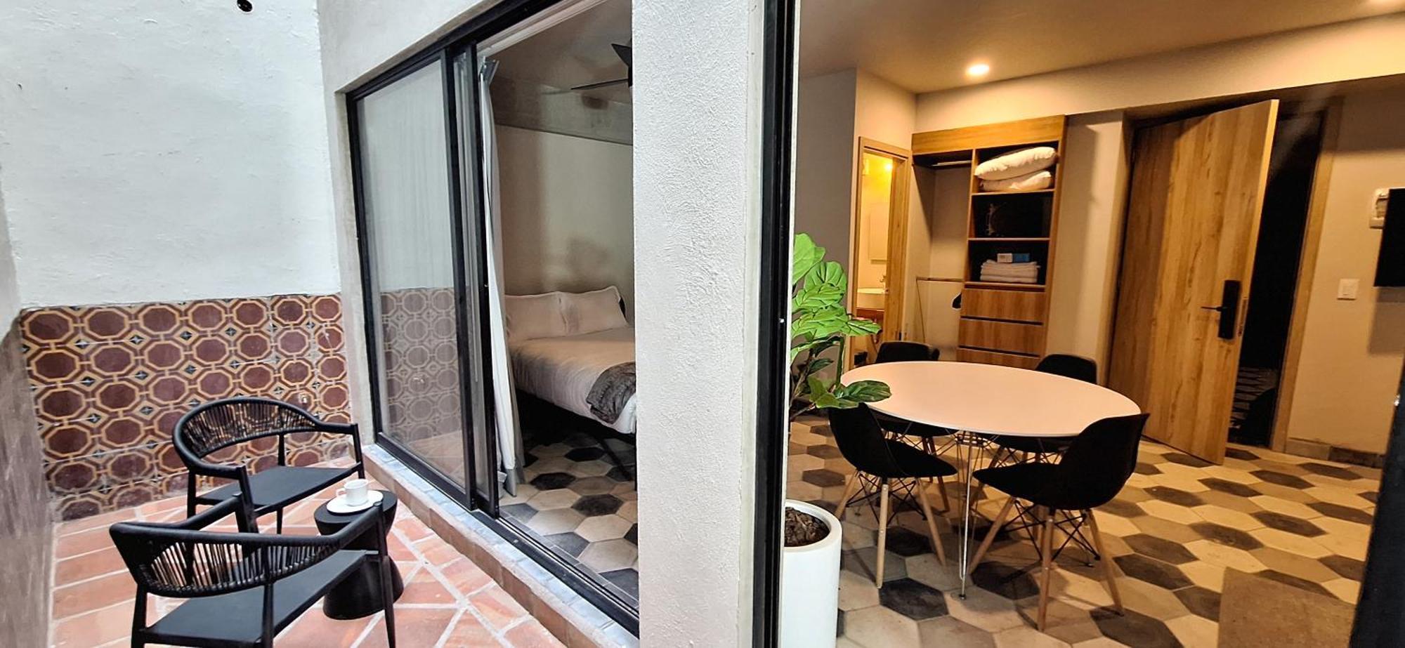 Casa 8 Aparthotel กัวดาลาฮารา ภายนอก รูปภาพ